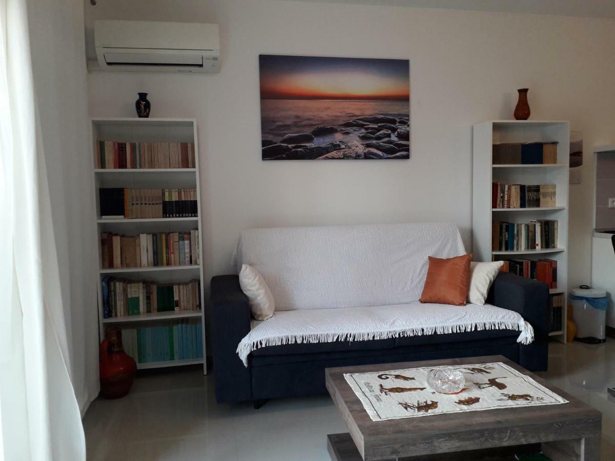 Appgiulia Apartment พูลา ภายนอก รูปภาพ