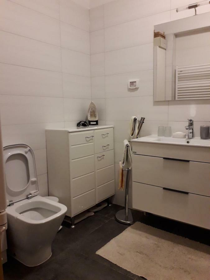 Appgiulia Apartment พูลา ภายนอก รูปภาพ